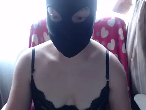 Snapshot of 666maskgirl chatting on June 2026 05:12:02 PM 666maskgirl online show from June 2026 05:12:02 PM