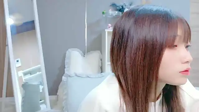 ayu-jpnk online show from December 2025 07:58:02 AM