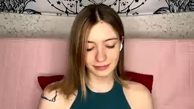 Shining Robi online show from February 2026 12:34:02 PM