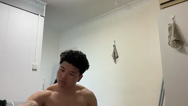 cutestpenis online show from January 2026 04:23:01 PM