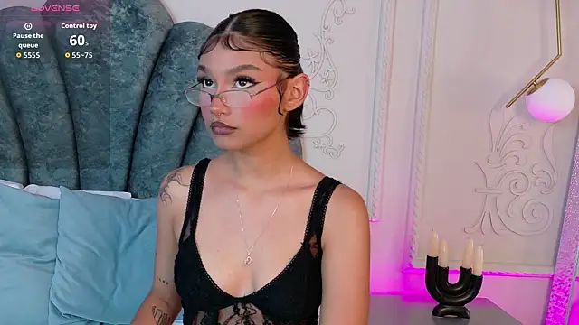 Mimi-Nyx online show from March 2026 04:06:01 AM