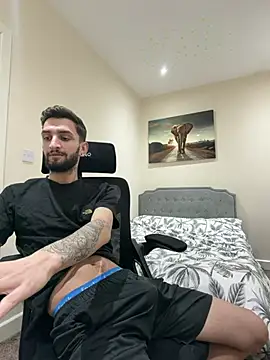 Juliann69Ramiro online show from January 2026 08:23:01 PM