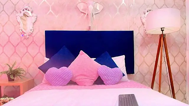 alanna flowers online show from February 2026 07:39:02 PM