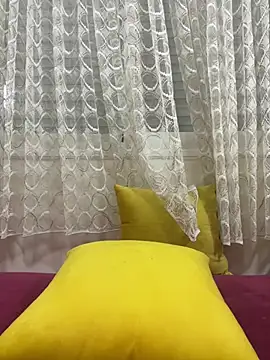 yasmina2020 online show from July 2026 07:10:02 PM
