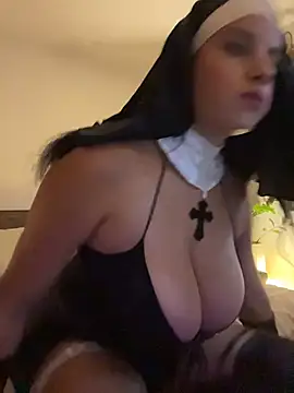 Lena-Williamss online show from June 2026 02:29:01 AM