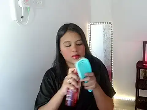 Shawnycarson online show from April 2026 06:14:02 PM