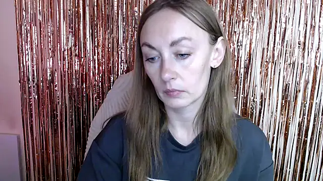 Snapshot of LiaSeass_ chatting on July 2026 12:19:02 PM LiaSeass online show from July 2026 12:19:02 PM