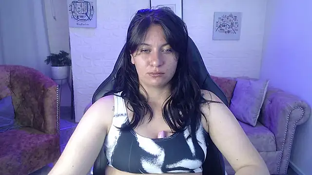 Snapshot of amanda_rousee chatting on June 2026 03:29:02 AM amanda rousee online show from June 2026 03:29:02 AM