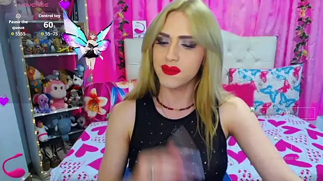 Snapshot of golden_girl01 chatting on October 2025 06:28:01 PM golden girl01 online show from October 2025 06:28:01 PM