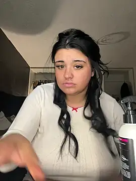 Snapshot of Curvybabesxxo chatting on March 2026 04:31:01 PM Curvybabesxxo online show from March 2026 04:31:01 PM