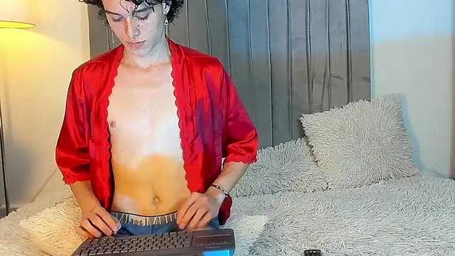 Im Perseo online show from December 2025 08:14:01 PM