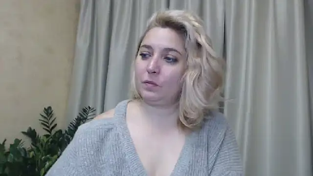 sweetpussy13 online show from December 2024 07:52:02 AM