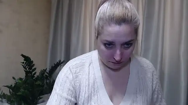 sweetpussy13 online show from February 2025 07:20:01 AM