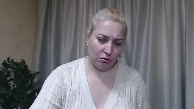 Snapshot of sweetpussy13 chatting on June 2026 05:10:01 AM sweetpussy13 online show from June 2026 05:10:01 AM