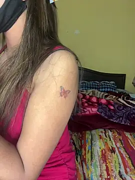 HOT-CUPAL22 online show from January 2026 09:57:02 AM