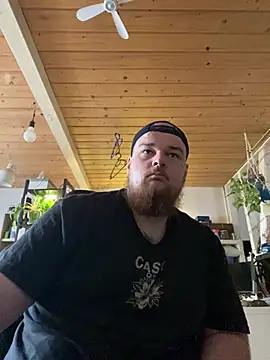 YoursxTruly online show from January 2026 09:03:02 AM