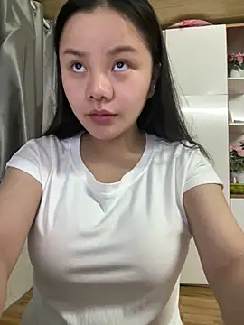 leo-kitty online show from February 2026 05:44:02 PM