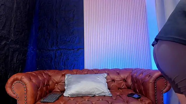 KyleNorth  online show from February 2026 12:20:02 AM