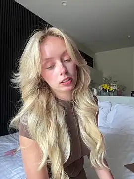 SunnyShiney online show from March 2026 08:21:02 AM