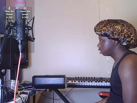 YourLittleBoyfriend online show from March 2026 09:19:02 PM