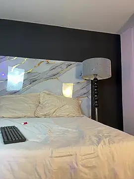 Jacky-wolf1 online show from April 2026 06:16:02 PM