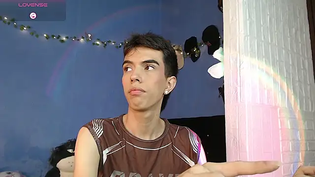 Juan Gomezz26 online show from August 2026 10:57:02 PM