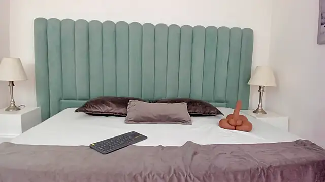 Scarlett  Noir online show from April 2026 07:52:02 PM