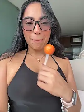 ValeriaTorress  online show from April 2026 07:17:02 PM