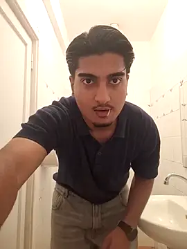 Anndrea8182 online show from April 2026 01:32:02 PM