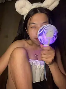 Snapshot of lux-su chatting on May 2026 03:51:01 PM lux-su online show from May 2026 03:51:01 PM