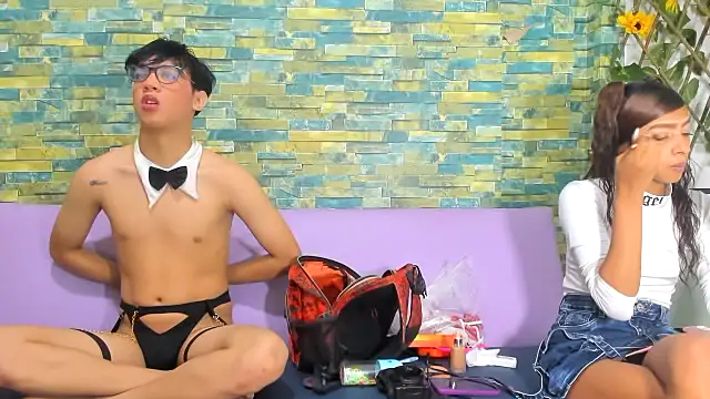 LuxurySteel Girls  online show from December 2025 12:46:02 PM