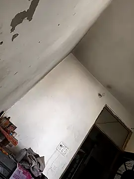 Niteenku online show from April 2026 09:25:02 AM