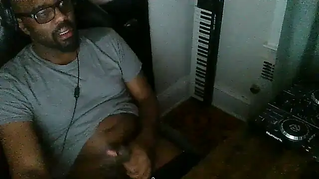 MrUnintentional online show from January 2026 05:32:01 AM