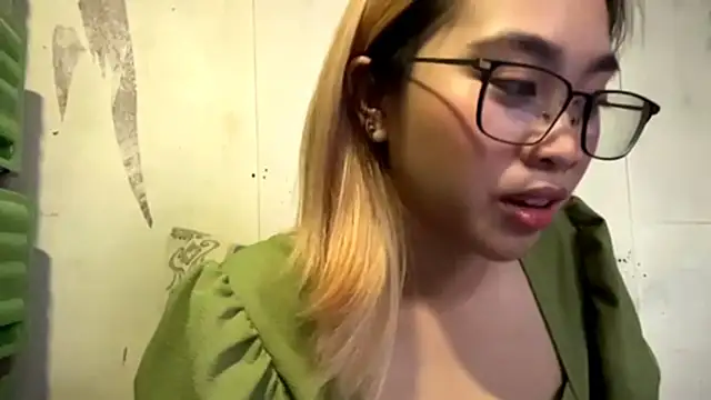 LenoraFrailey online show from December 2025 02:07:02 AM