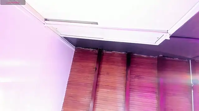 Kittymoretti online show from June 2026 09:59:02 PM