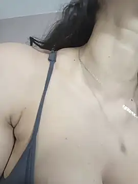 evangelineroos online show from March 2026 04:07:02 AM