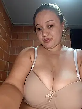 MMia 18 online show from January 2026 11:18:01 PM