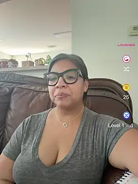 BettyWhispers online show from June 2026 04:42:01 PM