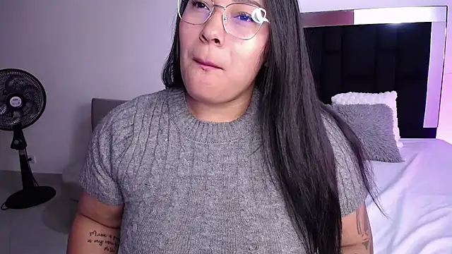 CataleyaRoselle online show from February 2026 03:29:02 PM