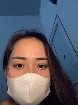 NinaBaby22 online show from April 2026 05:10:01 PM