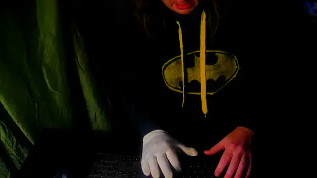 GoodGirlKelly online show from April 2026 06:02:02 AM