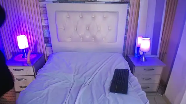 Amy channel online show from December 2025 03:37:02 AM