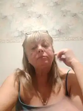 LinaLight88 online show from January 2026 09:20:01 PM