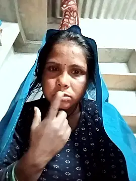 Shreya pandit online show from February 2026 02:18:02 AM