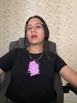 Val12777 online show from December 2025 04:36:01 PM