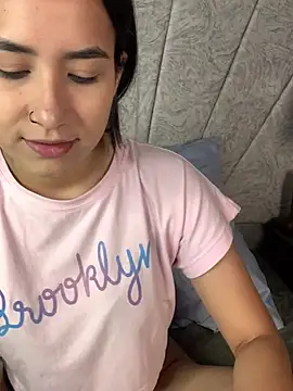 Val12777 online show from March 2026 12:00:01 PM