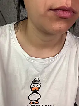 Val12777 online show from April 2026 12:09:02 PM