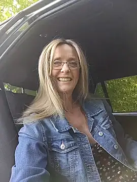 Sacha Scorp online show from April 2026 09:30:02 AM