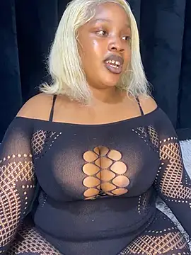 THICKBARBIE32 online show from July 2026 01:07:01 AM