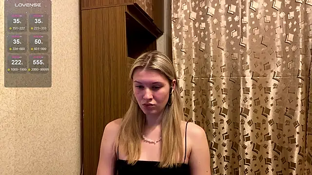 SkyeDavis online show from January 2026 07:06:01 PM